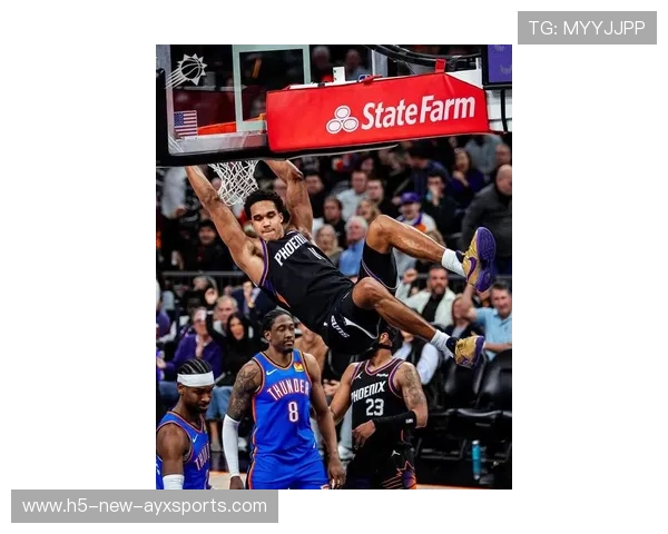 NBA布克三分线急停出手稳稳杀死比赛，关键时刻成就超级球星