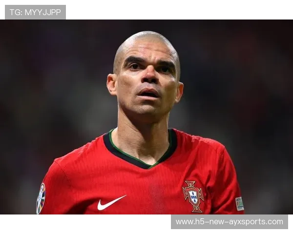 波尔图佩佩禁区外围爆射入网，球队再添胜果